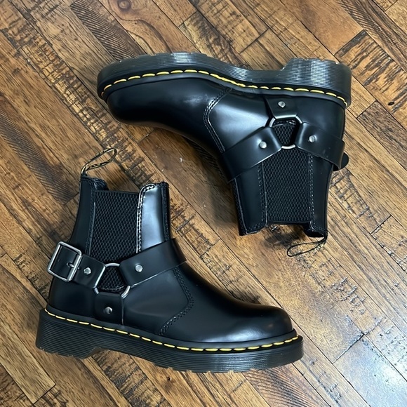 NWT Dr. Martens Wincox Leather Chelsea Boot Polished Black US 5 Ladies NWT - Picture 14 of 16